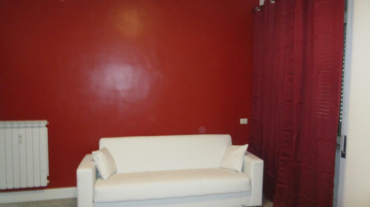 Bed&Bookofrome Apartment Bagian luar foto